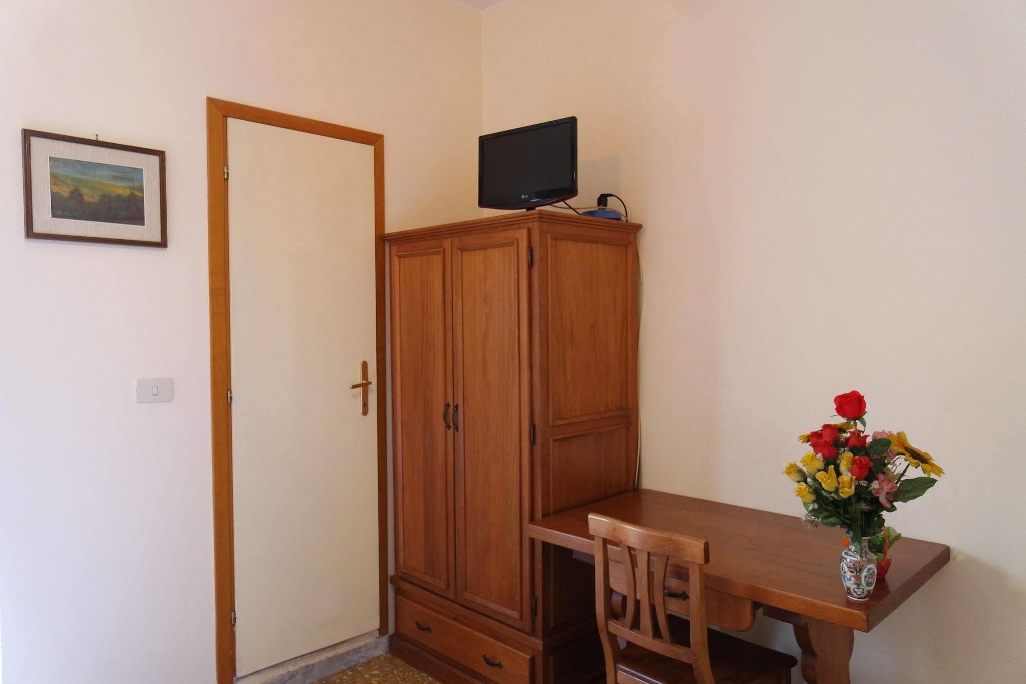 The Condottieri Rooms Roma Exterior foto